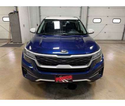 2021 Kia Seltos S is a Blue, White 2021 SUV in East Dubuque IL