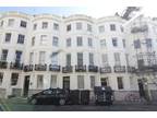 Studio flat for rent in Lansdowne Place, Hove, BN3