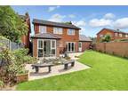 4 bedroom detached house for sale in Weddington Road, Nuneaton, Warwickshire