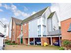 Niagara Close, Kings Hill, West. 2 bed flat for sale -