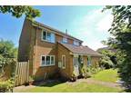 Detached house to rent in Elizabeth Drive, Wantage, Oxfordshire OX12