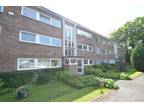 Flat to rent in Oakwood Court, Hiltingbury, Chandler's Ford SO53