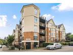 Brightwen Grove, Stanmore, Middleinteraction 2 bed apartment -