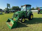 2022 John Deere 3033R Tractor