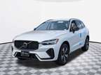 2025 Volvo XC60 Plug-In Hybrid T8 Plus