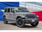 2020 Jeep Wrangler Unlimited Sahara ONE TOUCH!