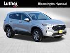 2023 Hyundai Santa Fe Silver, 19K miles