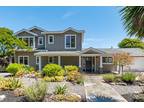 Modern Craftsman Strawberry Home - Stunning SF Views!