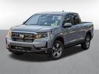 2024 Honda Ridgeline Gray, new