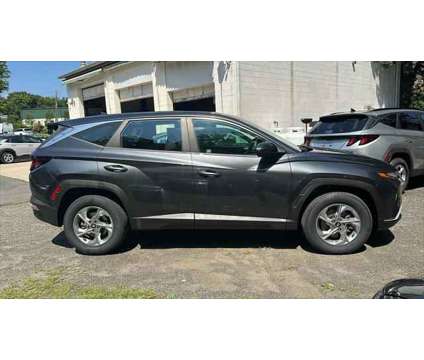 2022 Hyundai Tucson SE is a Grey 2022 Hyundai Tucson SE SUV in Danbury CT