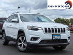 2019 Jeep Cherokee White, 71K miles