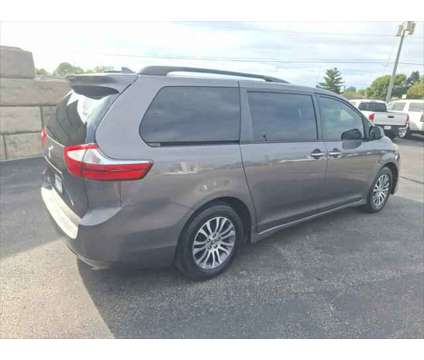 2019 Toyota Sienna XLE 8 Passenger is a Grey 2019 Toyota Sienna XLE Van in Dubuque IA