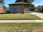 2706 41st St Highland, IN