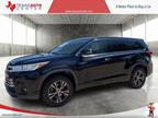 2017 Toyota Highlander LE Plus FWD V6