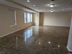 Broadway, Bethpage, Flat For Rent