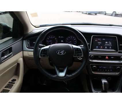 2019 Hyundai Sonata SEL is a Black 2019 Hyundai Sonata Sedan in New Port Richey FL