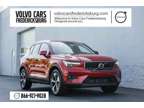 2025 Volvo XC40 B5 Plus Bright Theme