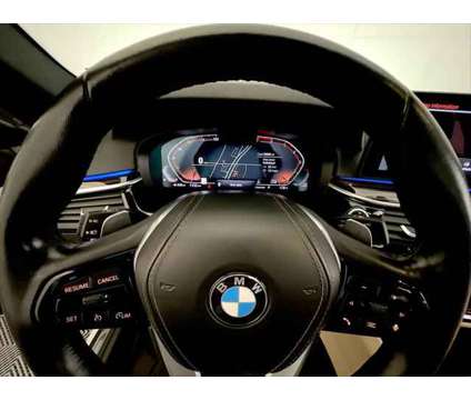 2022 BMW 5 Series i xDrive is a White 2022 BMW 5-Series Sedan in Freeport NY