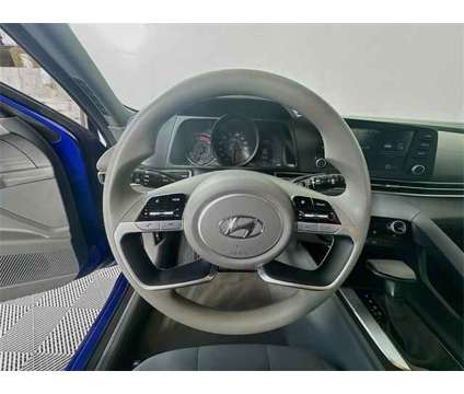 2022 Hyundai Elantra SEL is a Blue 2022 Hyundai Elantra Sedan in Raynham MA