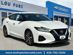 2020 Nissan Maxima White, 46K miles