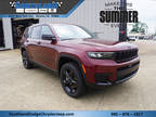 2024 Jeep grand cherokee Red, 21 miles