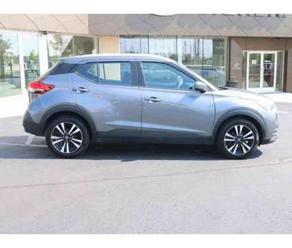 2018 Nissan Kicks SV is a 2018 Nissan Kicks SV Station Wagon in Lansing MI