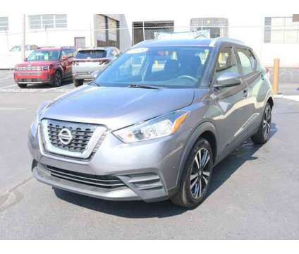 2018 Nissan Kicks SV is a 2018 Nissan Kicks SV Station Wagon in Lansing MI