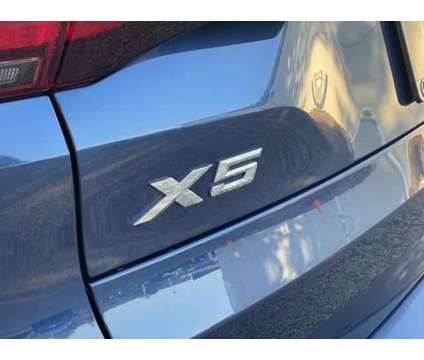 2021 BMW X5 xDrive45e is a Blue 2021 BMW X5 3.0si SUV in Harriman NY