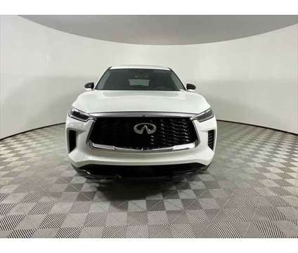 2025 Infiniti QX60 PURE is a White 2025 Infiniti QX60 Pure SUV in Miami FL