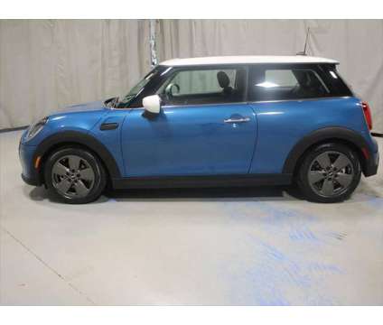 2022 MINI Hardtop Cooper is a Blue 2022 Mini Hardtop Cooper Hatchback in Darien CT