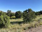 Springerville, Great property, nestled back in the edge of .