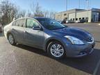 2010 Nissan Altima Blue, 238K miles