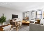 Th Ave Apt Oo, Manhattan, Home For Rent