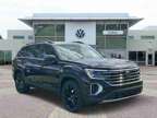 2024 Volkswagen Atlas SE w/Technology