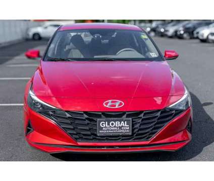 2022 Hyundai Elantra SEL is a Red 2022 Hyundai Elantra Sedan in Plainfield NJ