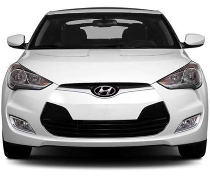 2013 Hyundai Veloster Base w/Black is a Silver 2013 Hyundai Veloster Base Coupe in Chico CA