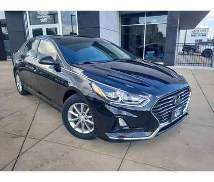 2019 Hyundai Sonata for sale is a Black 2019 Hyundai Sonata Car for Sale in Topeka KS