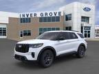 2025 Ford Explorer White