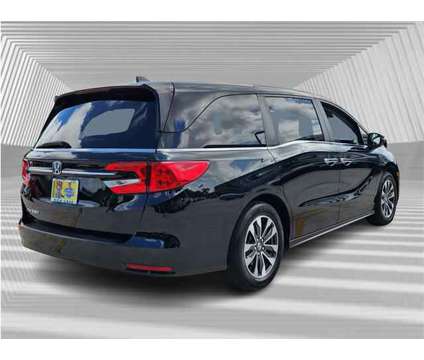 2022 Honda Odyssey EX-L is a Black 2022 Honda Odyssey EX Van in Fort Lauderdale FL