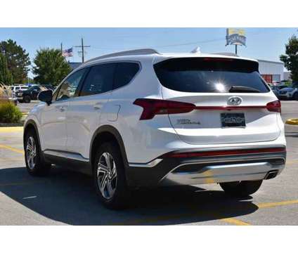 2022 Hyundai Santa Fe SEL is a White 2022 Hyundai Santa Fe SUV in Lawrence KS