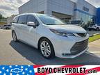 2022 Toyota Sienna Platinum 7 Passenger