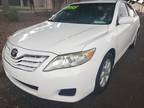 2011 Toyota Camry Base 6-Spd AT