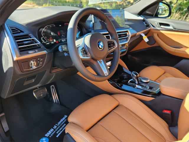 2025 BMW X4 xDrive30i