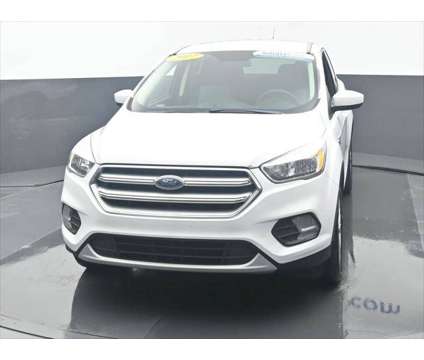 2017 Ford Escape SE is a 2017 Ford Escape SE SUV in Dubuque IA