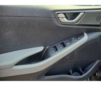 2022 Hyundai Ioniq Hybrid SE is a Black 2022 Hyundai IONIQ Hybrid Hybrid in Mechanicsburg PA