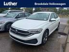 2023 Volkswagen Jetta White, 11K miles