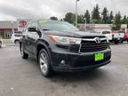 2015 Toyota Highlander XLE V6 AWD/MOONROOF/LEATHER SEATS