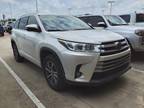 2018 Toyota Highlander XLE SILVER CERTIFIED