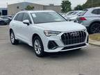 2024 Audi Q3 quattro S line Prem Plus 45 TFSI