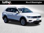 2018 Volkswagen Tiguan White, 90K miles